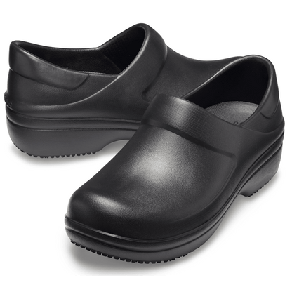 Women’s Neria Pro II Work Clog - Crocs near me