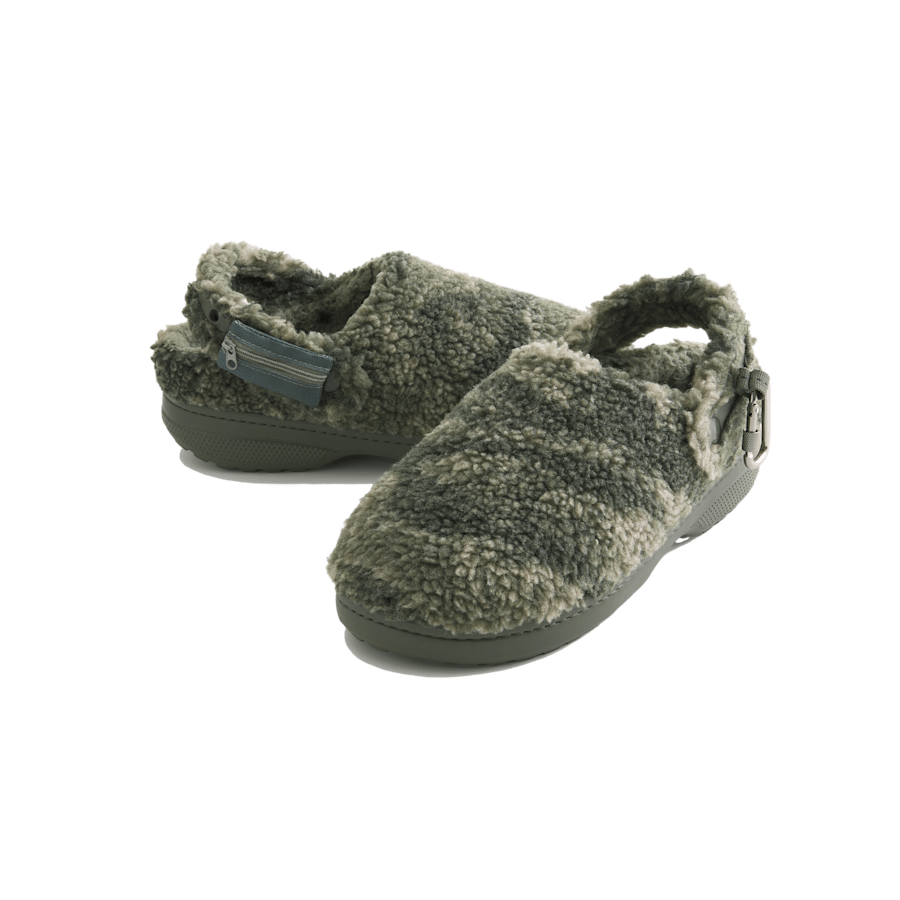 Hollister x Crocs Classic Unfurgettable Clog - Crocs US